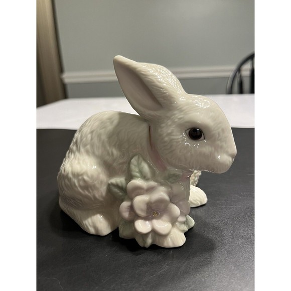 Lenox Easter Bunny Rabbit Flowers Candle Holder Figurine - Picture 1 of 13